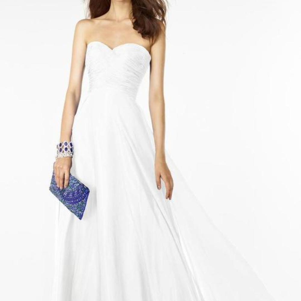 NWT White Cutout Back Strapless A-Line Gown size 1